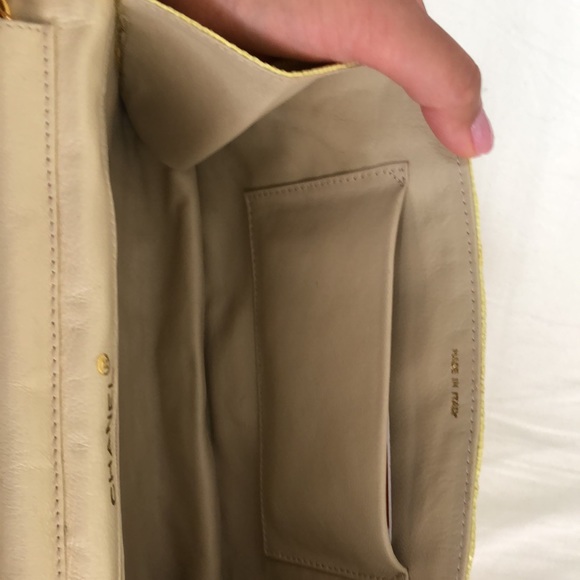 Authentic Chanel Vintage Yellow Straw Shoulder Bag - Picture 13 of 13